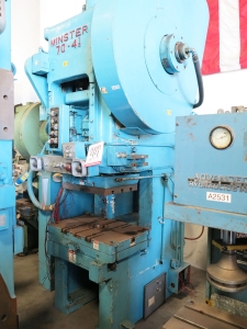75 TON X 5" MINSTER OBS PUNCH PRESS, MODEL 70-4-1/2, BOLSTER PLATE W/ BALL TRANSFERS, DUAL PALM CONTROL MOUNTED ON RAM, BIJUR LUBRICATION SYSTEM, WORK LIGHTS, OPERATOR PUSH BUTTON CONTROL ON RAM, AIR CLUTCH & BRAKE, MINSTER CLUTCH CONTROL (LOCATION: GARVEY AVE., SOUTH EL MONTE, CA) ***RIGGING FEE $250***-44