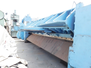 3/16" X 14' WYSONG HEAVY DUTY MECHANICAL SHEAR, MODEL 7-168, (3) FRONT SUPPORTS, FOOT TREADLE, OVER HEAD SHEAR LINE LIGHT, FRONT OPERATED POWER BACK GUAGE (LOCATION: GARVEY AVE., SOUTH EL MONTE, CA) ***RIGGING FEE $250***-51