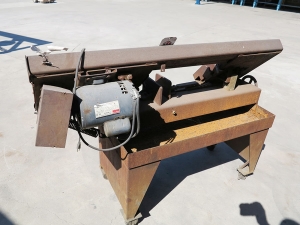 HORIZONTAL BAND SAW, 1 HP, NEEDS ATTENTION (LOCATION: RUSH ST., SOUTH EL MONTE, CA)-57C