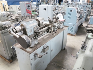 11" X 25" ROCKWELL VARIABLE SPEED GEARED HEAD ENGINE LATHE (GREAT FOR HOBBY SHOPS), MODEL 25-100, UPGRADED FEED SYSTEM W/ BRONCO II VARIABLE DRIVE CONTROL, 3-JAW CHUCK, DRILL CHUCK, TOOL POST, COLLET CLOSER (LOCATION: RUSH ST., SOUTH EL MONTE, CA) ***RIGGING FEE $25***-64