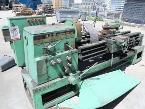 HES 20" TYPE 550 ENGINE LATHE W/ 4-JAW CHUCK AND RAPID TRAVERSE (LOCATION: RUSH ST., SOUTH EL MONTE, CA) ***RIGGING FEE $25***-70