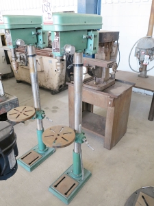 PIT BULL 16-SPEED DRILL PRESS, MODEL SC-16NF (LOCATION: RUSH ST., SOUTH EL MONTE, CA)-109D