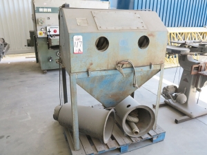 CYCLONE BLAST CABINET, MODEL 4224 (LOCATION: RUSH ST., SOUTH EL MONTE, CA)-117A