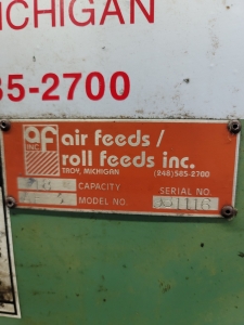 AIR FEEDS/ROLL FEEDS STRAIGHTENER AND FEEDER, MODEL AF3, CAP. 18", S/N 981116-13