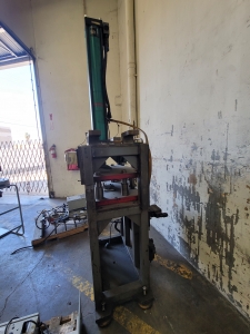 CUSTOM BUILT SINGLE RAM HYDRAULIC PRESS-19