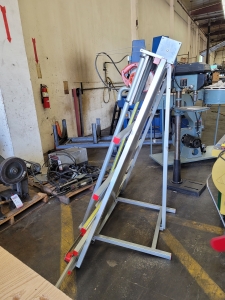 MILWAUKEE 8" VERTICAL PANEL SAW, CAT. NO. 6480, S/N 797A499290035-24