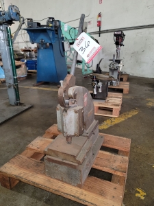 DI-ACRO/ONEIL-IRWIN MFG. PUNCH NO. 1, S/N R2221, MANUAL OPERATION-36