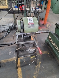 CONTINENTAL MACHINE COMPANY TUBING CUTTER, NO. 1-40
