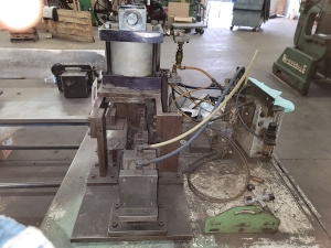 CUSTOM BENDING PRESS FOR MAKING RAKES-49