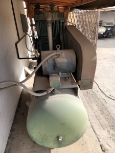 QUINCY 10 HP AIR COMPRESSOR, 122 GALLON TANK-120