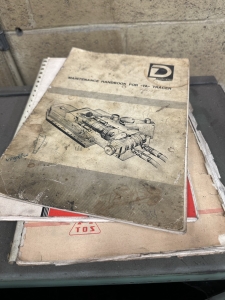 TOS SUS 80 LATHE, 32" X 130" CC, 15" 6-JAW CHUCK, TAILSTOCK, (2) STEADY RESTS, DUPLOMATIC TA-175 TRACING ATTACHMENT, 3-1/4" THROUGH HOLE-56