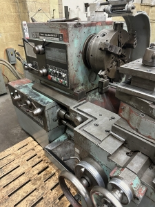 TOS SUS 80 LATHE, 32" X 130" CC, 15" 6-JAW CHUCK, TAILSTOCK, (2) STEADY RESTS, DUPLOMATIC TA-175 TRACING ATTACHMENT, 3-1/4" THROUGH HOLE-56