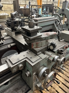 TOS SUS 80 LATHE, 32" X 130" CC, 15" 6-JAW CHUCK, TAILSTOCK, (2) STEADY RESTS, DUPLOMATIC TA-175 TRACING ATTACHMENT, 3-1/4" THROUGH HOLE-56
