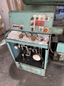 W.F. WELLS HORIZONTAL BAND SAW, MODEL F-16-2, S/N A3480-F11819, W/ 10' OF 14" ROLLER CONVEYOR-387