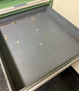 VIDMAR 11-DRAWER TOOL CABINET, W/ CONTENTS OF TOOLING-487