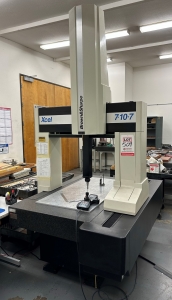 BROWN & SHARPE XCEL 7.10.7 COORDINATE MEASURING MACHINE, VALIDATOR RENISHAW PH10MQ PROBE, 36" X 55" GRANITE TABLE, RENISHAW MCU LITE-2 JOYSTICK, S/N 0496-2320, UPDATED SOFTWARE PROGRAM AUGUST 2021-509