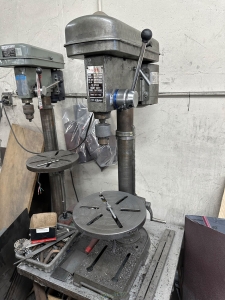 TRU DRILL 13inch DRILL PRESS MODEL 915 12 SPEED BENCHTOP MODEL S N 412744-2