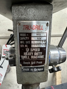 TRU DRILL 13inch DRILL PRESS MODEL 915 12 SPEED BENCHTOP MODEL S N 412744-2