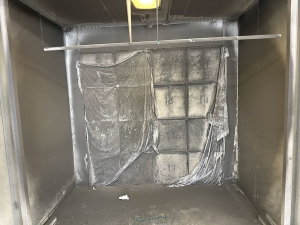 BLEEKER BROS. SPRAY BOOTH 8 ftW X 7 ftD X 94inch HT LIGHTED-17