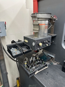 2000 HAEGER 618 INSERTION PRESS W  AUTOFEED SYSTEM MODEL 618 1L S N O6L 00776-24