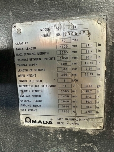 1982 AMADA 8 ft PRESS BRAKE MODEL RG 8025 8 ft X 80 TON CAPACITY NC9 EX II CNC CONTROL S N 804947-33
