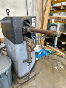 SEEDORFF SPOT WELDER MODEL 3010 75 KVA 12? ARMS S N 11325-40
