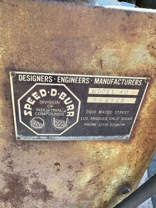 SPEED D BURR DEBURRING MACHINE MODEL 40 S N 6962-54