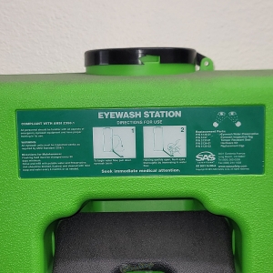 SAS SAFETY EYEWASH STATION WALL HUNG-126