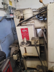 DOALL 8" X 24" HYDRAULIC SURFACE GRINDER, MODEL D824-12, S/N 222-69271-24