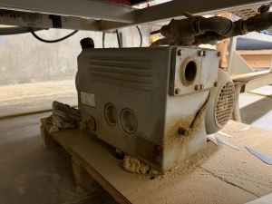 ALMEX THERMOFORMER VACUUM PRESS, 52" X 107" AIR TABLE-31