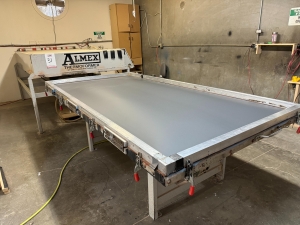 ALMEX THERMOFORMER VACUUM PRESS, 52" X 107" AIR TABLE-31