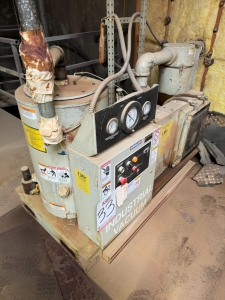 2001 KOMO CNC ROUTER, MODEL VR 510 MACH ONE, GE FANUC SERIES 210i-M CONTROL, 5' X 10' VACUUM TABLE, 8-STATION TOOL CHANGER, S/N 36327-03-01-01-33