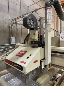 2001 KOMO CNC ROUTER, MODEL VR 510 MACH ONE, GE FANUC SERIES 210i-M CONTROL, 5' X 10' VACUUM TABLE, 8-STATION TOOL CHANGER, S/N 36327-03-01-01-33