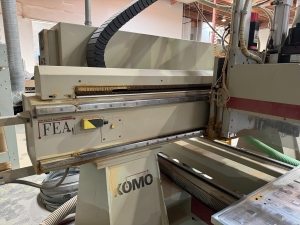 2001 KOMO CNC ROUTER, MODEL VR 510 MACH ONE, GE FANUC SERIES 210i-M CONTROL, 5' X 10' VACUUM TABLE, 8-STATION TOOL CHANGER, S/N 36327-03-01-01-33