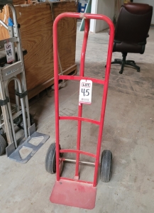 HAUL MASTER HAND TRUCK, PNEUMATIC TIRES, 600 LB CAPACITY, (DELAYED PICKUP UNTIL FEBRUARY 20)-45