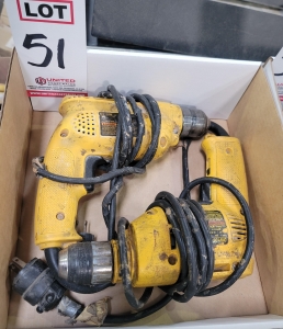 LOT - (2) DEWALT DRILL MOTORS: (1) D21009 AND (1) DW106-51
