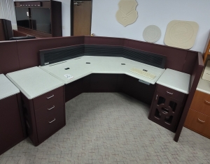 COCKPIT STYLE DISPATCH CONSOLE W/ SLATWALL, STORAGE, SPLIT-LEVEL MOTORIZED LIFT SYSTEM, COLOR: SAND PEBBLE & SANGRIA-195