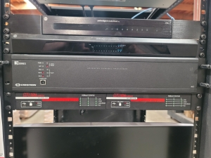 LOT - ELECTRONICS RACK, W/ CONTENTS OF ELECTRONICS-224