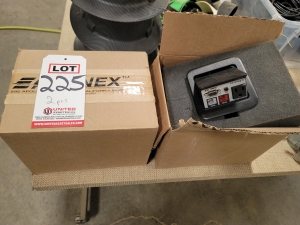 LOT - (2) ALTINEX TILT 'N PLUG JR. 2+2 NETWORK AND PO, MODEL TNP151-225