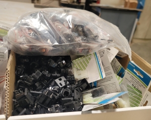 LOT - ELECTRONIC CONNECTORS, HEAT SHRINK TUBING-233