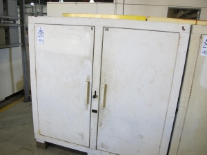 HEAVY DUTY 2-DOOR CABINET (G-49) LOADING & HANDLING FEE $25-