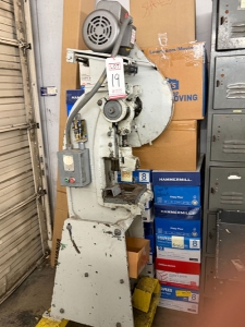 NIAGARA A1-1/4 5-1/2-TON OBI PUNCH PRESS, ON CASTERS-19