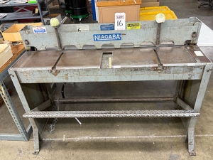 NIAGARA 48-F FOOT SHEAR, CAPACITY: 48" X 16 GAUGE MILD STEEL-16