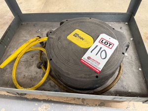 WYNNSKY SELF-RETRACTING AIR HOSE REEL-110