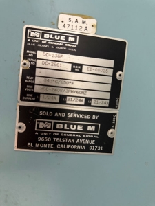 BLUE M INDUSTRIAL OVEN, (OUT OF SERVICE), MODEL DC-136F, S/N DC-2661, TEMP RANGE: 343°C/650°F-132