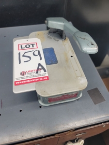LASSCO DESKTOP CORNEROUNDER, MODEL 20-159A