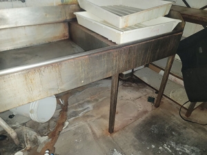 STAINLESS STEEL PREP COUNTER W/ SINK, 8'-6" X 35", 35" COUNTER HT-179