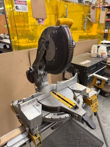 DEWALT 12" COMPOUND MITER SAW, MODEL DW715, W/ DWX724 COMPACT MITER SAW STAND-15