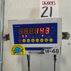 INDIANA SCALE CO. 4' X 4' PALLET SCALE, MODEL LP7620, 5,000 LB CAPACITY, W/ MODEL LP7510 DRO-21