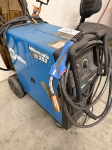 MILLER MILLERMATIC 252 WELDING POWER SOURCE, STOCK NO. 907322, S/N MF050678N-38